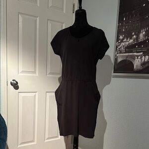 Aventura Black Cap Sleeve Dress